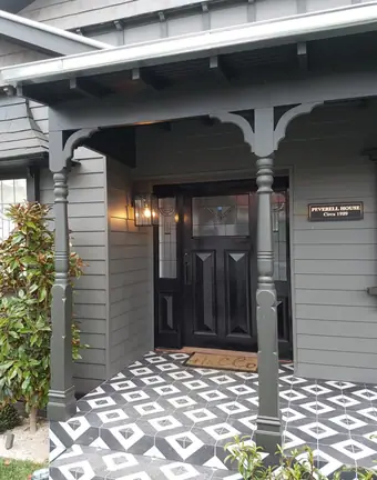 Heritage decorative timber, installed on a period home - view 3