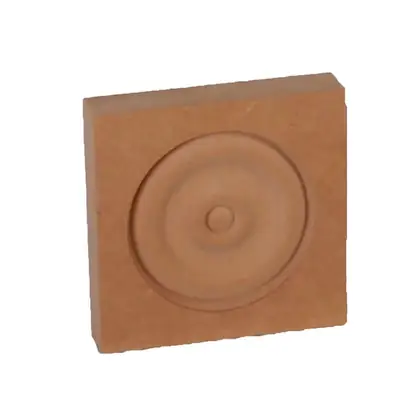 Photograph of a rosette or corner block. Trade code ROSPINE90.